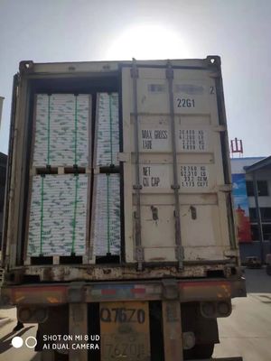 کاغذ کپی بدون کربن 100٪ خمیر چوب اندازه سفارشی 43*61 61*86 50/55gsm